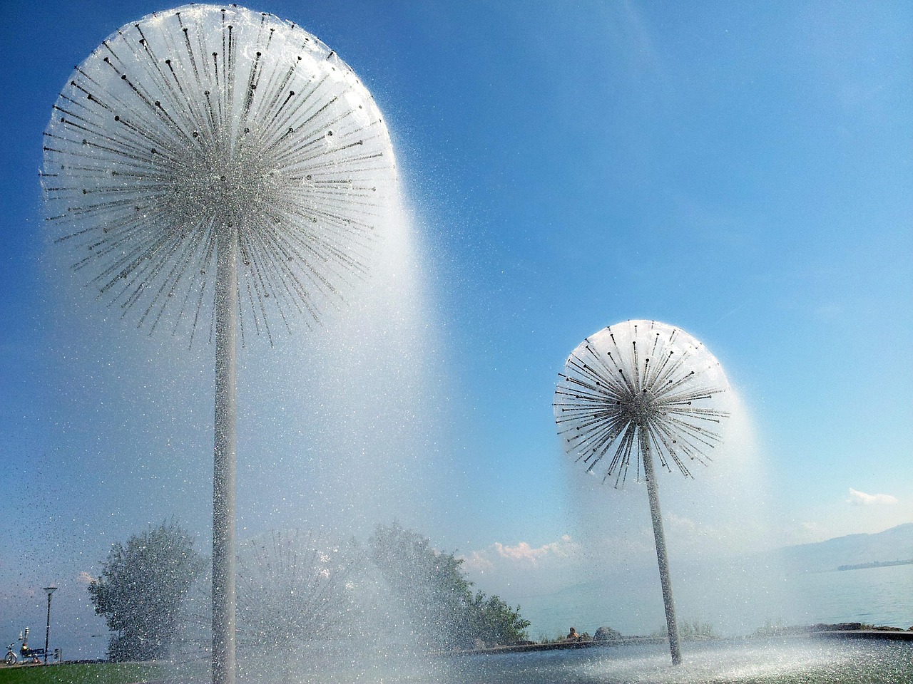 Water, nature, fountain — examplearticle